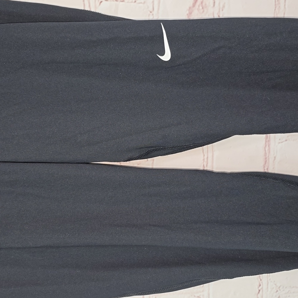 Nike Pro Dri Fit Black Leggings Mesh Back Legs Women's Small - Picture 3 of 12